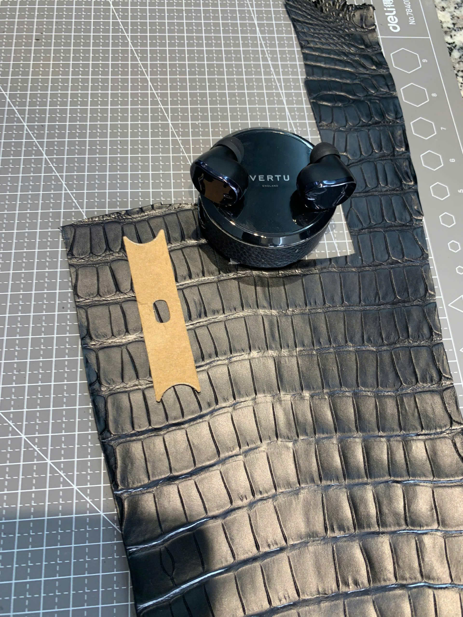Bọc da tai nghe Bluetooth VERTU - Hình ảnh 5