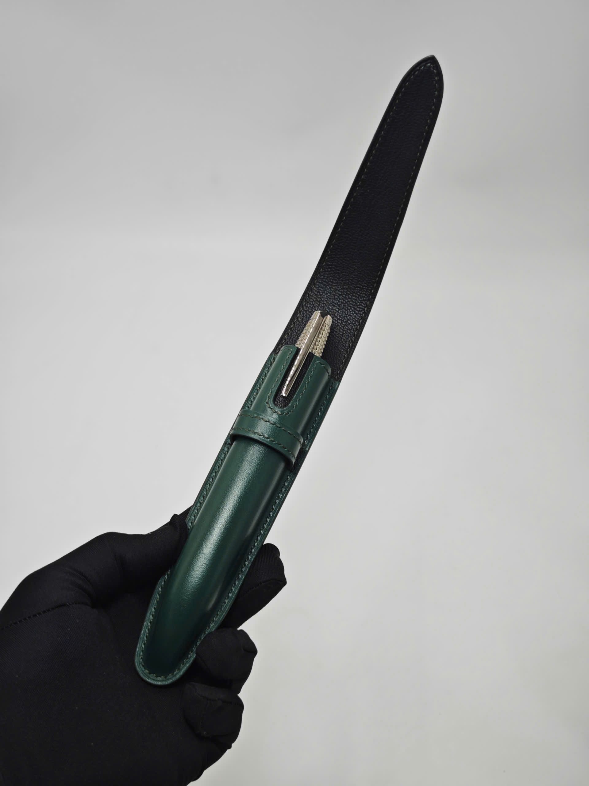 TP Sterling Pen Case Emerald – Bao da bút thủ công - Hình ảnh 4