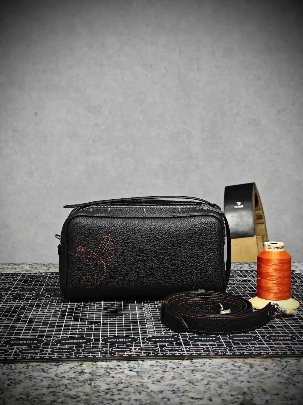 TP Fairway Gecko Edition – Crossbody (bản đeo) - Hình ảnh 8